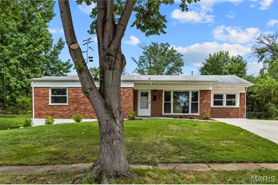 1124 Putter Lane, University City, MO 63132 - Photo 1