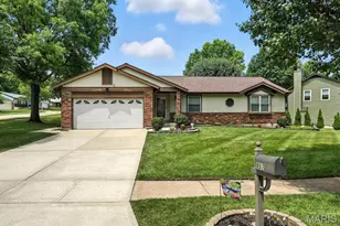 897 San Sebastian Dr, Fenton, MO 63026 - Photo 1