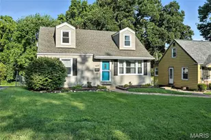 429 Belvedere Ln, Glendale, MO 63122 - Photo 1