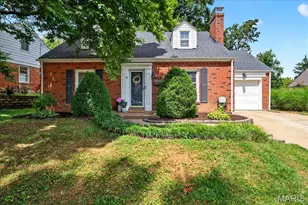 445 Dickens Ave, Kirkwood, MO 63122 - Photo 1