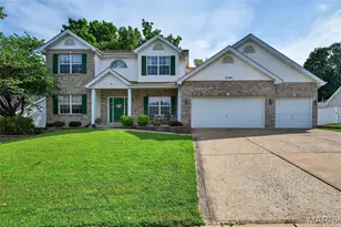 11206 Lakewood Crossing Dr, Bridgeton, MO 63044 - Photo 1