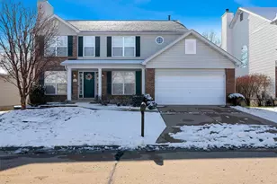 943 Shadow Pine Dr, Fenton, MO 63026 - Photo 1