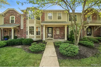 5318 N Kenrick Parke Drive, Shrewsbury, MO 63119 - Photo 1