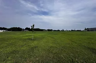 61 Whiteside Estates Dr, Silex, MO 63377 - Photo 1