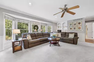 1947 Sumter Ridge Ct, Chesterfield, MO 63017 - Photo 12