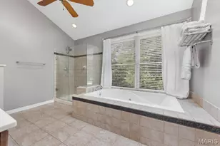 1947 Sumter Ridge Ct, Chesterfield, MO 63017 - Photo 32