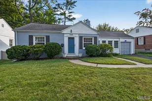 830 Victoria Pl, Glendale, MO 63122 - Photo 1