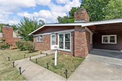3672 Marshall Avenue, Saint Louis, MO 63114 - Photo 1
