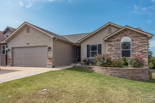 2117 Providence Park Ln, Herculaneum, MO 63048 - Photo 1