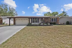 21 Kenworth Dr, Saint Peters, MO 63376 - Photo 1