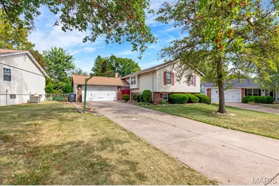 5 Foxboro Court, Saint Peters, MO 63376 - Photo 1