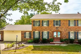 13026 Huntercreek Rd, Des Peres, MO 63131 - Photo 1