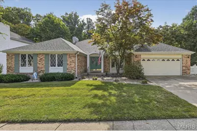 134 Beaujolais Drive, Florissant, MO 63031 - Photo 1