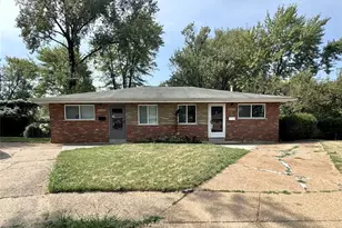 10136 Douglas Ct, Saint Ann, MO 63074 - Photo 1