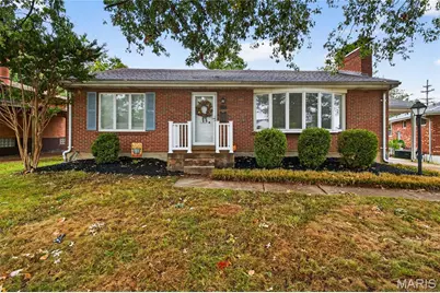6540 Lawnside Drive, Saint Louis, MO 63123 - Photo 1