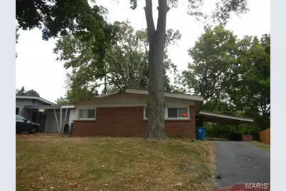 8401 Saint Olaf Drive, Saint Louis, MO 63134 - Photo 1