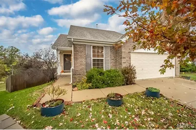 40 Chesterfield Court, Wentzville, MO 63385 - Photo 1