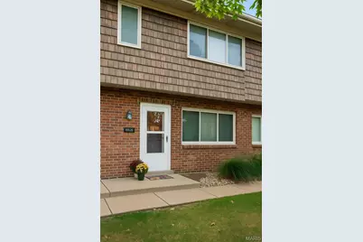 10573 Carroll Wood Way, Saint Louis, MO 63128 - Photo 1