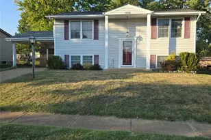 1835 San Pedro Ln, Fenton, MO 63026 - Photo 1