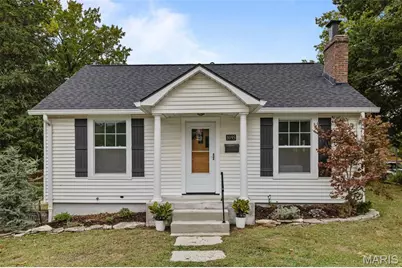 1095 N Sappington Road, Glendale, MO 63122 - Photo 1