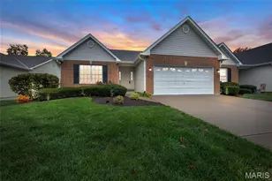 40 Piepers Glen Ct, O'Fallon, MO 63366 - Photo 1