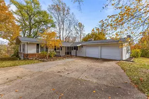 785 Golf Course Dr, Herculaneum, MO 63048 - Photo 1