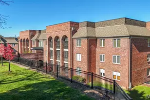 14308 Conway Meadows Ct, Chesterfield, MO 63017 - Photo 1