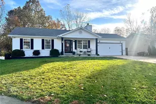 9 McClay Village Cir, Saint Peters, MO 63376 - Photo 1