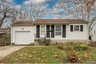 2128 N 5th Street, Saint Charles, MO 63301 - Photo 1