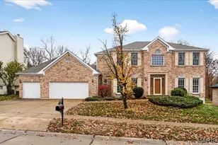 2566 Christopher Oaks Ct, Oakville, MO 63129 - Photo 1