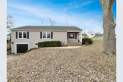 1117 Tompkins Street, Saint Charles, MO 63301 - Photo 1