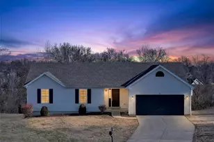 157 Sweetgum Dr, Troy, MO 63379 - Photo 1