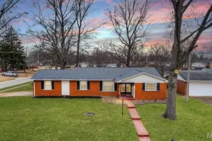 2305 Belfast Dr, Florissant, MO 63033 - Photo 1