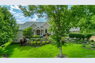 208 Saint Georges Drive, Saint Albans, MO 63073 - Photo 1