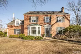 1140 S Geyer Rd, Kirkwood, MO 63122 - Photo 1