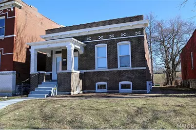 5614 S Compton Avenue, Saint Louis, MO 63111 - Photo 1