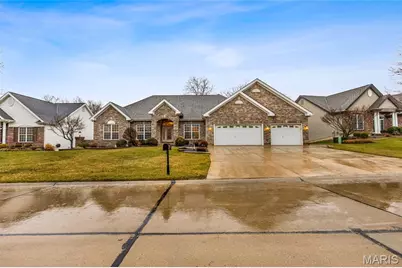 409 Fort Saratoga, Saint Charles, MO 63303 - Photo 1