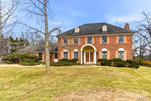 94 Meadowbrook Country Club Estate, Ballwin, MO 63011 - Photo 1