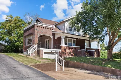 215 Carson Road, Ferguson, MO 63135 - Photo 1