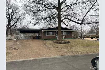 2340 Johnstown Drive, Florissant, MO 63033 - Photo 1