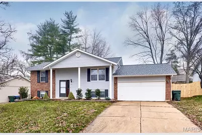 21 Universal Drive, Saint Peters, MO 63376 - Photo 1