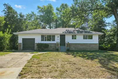 4254 Stambaugh Court, Saint Louis, MO 63134 - Photo 1