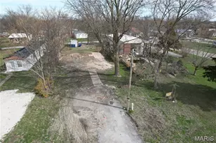 931 Market St, Truesdale, MO 63380 - Photo 1