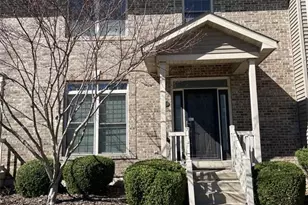 404 St James Ct, Saint Peters, MO 63376 - Photo 1