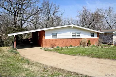 529 Barcia Drive, Saint Louis, MO 63119 - Photo 1