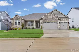 731 Bretton Trails Dr, Lake Saint Louis, MO 63367 - Photo 1