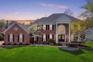 14812 Brook Hill Dr, Chesterfield, MO 63017 - Photo 1