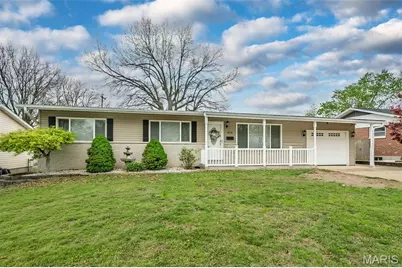 404 Elmwood Drive, Saint Charles, MO 63301 - Photo 1