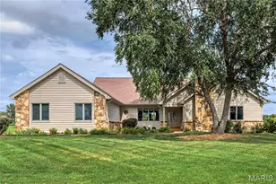 110 Glendalough Ln, Weldon Spring, MO 63304 - Photo 1