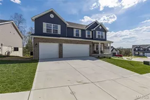 228 Red Maple Ct, Hillsboro, MO 63050 - Photo 2